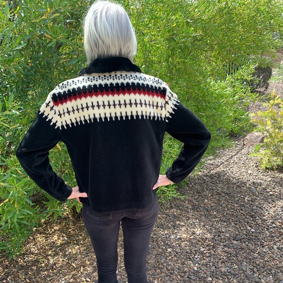 Jacket - Picture 5 of 7